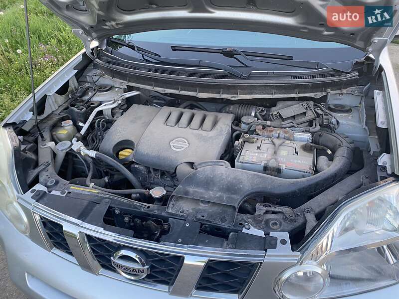 Позашляховик / Кросовер Nissan X-Trail 2008 в Івано-Франківську