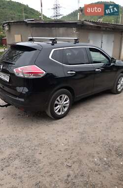 Внедорожник / Кроссовер Nissan X-Trail 2016 в Мукачево