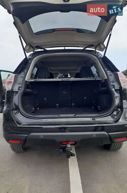 Внедорожник / Кроссовер Nissan X-Trail 2016 в Мукачево