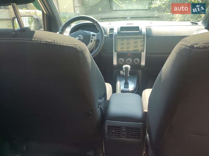 Позашляховик / Кросовер Nissan X-Trail 2011 в Києві