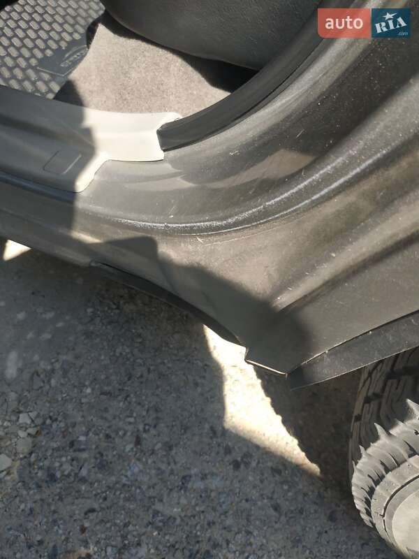 Позашляховик / Кросовер Nissan X-Trail 2005 в Харкові