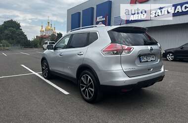 Внедорожник / Кроссовер Nissan X-Trail 2017 в Ковеле