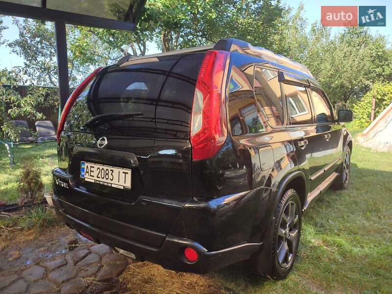 Внедорожник / Кроссовер Nissan X-Trail 2011 в Днепре