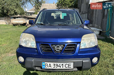 Внедорожник / Кроссовер Nissan X-Trail 2003 в Петрове