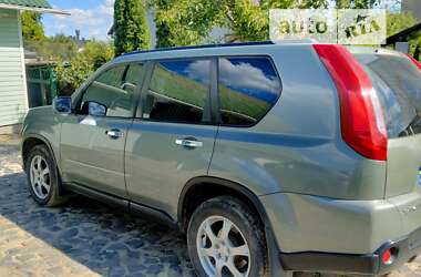 Внедорожник / Кроссовер Nissan X-Trail 2010 в Ровно