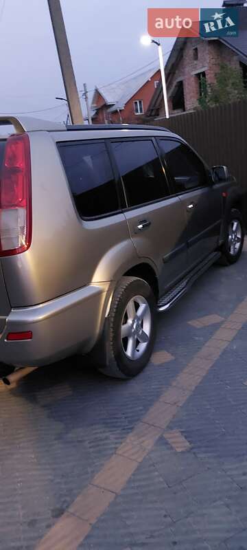 Внедорожник / Кроссовер Nissan X-Trail 2003 в Покровске фото 12 Внедорожник / Кроссовер Nissan X-Trail 2003 в Покровске