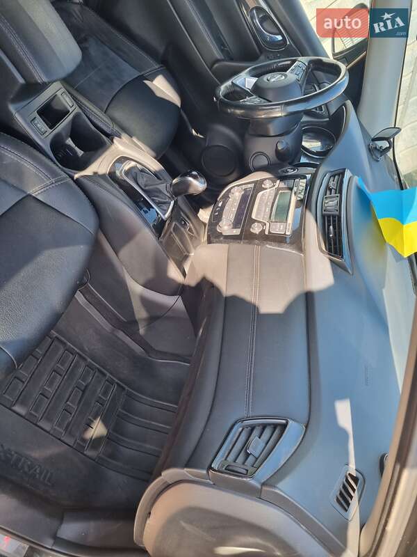 Внедорожник / Кроссовер Nissan X-Trail 2018 в Полтаве