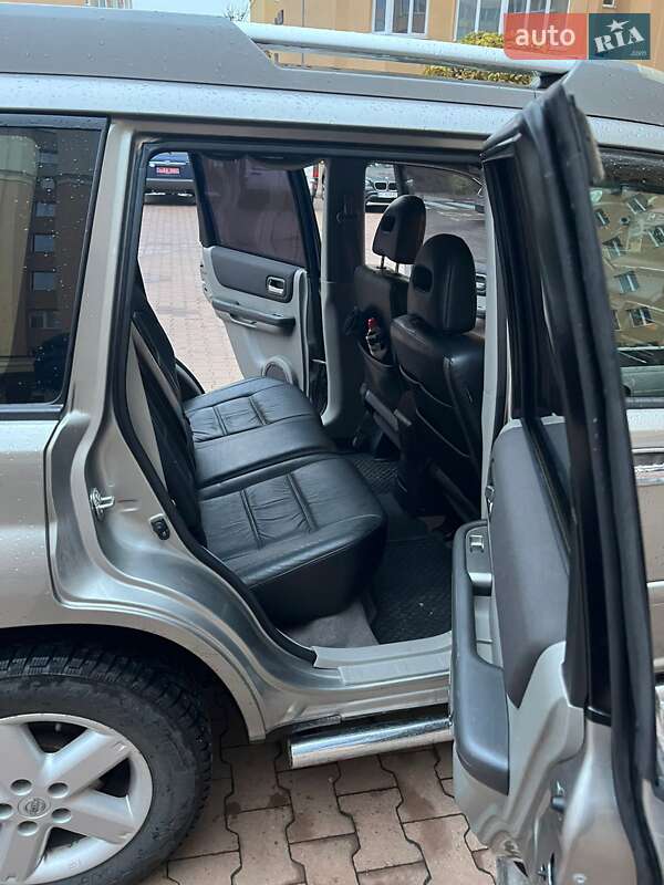 Позашляховик / Кросовер Nissan X-Trail 2004 в Хмельницькому