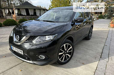 Внедорожник / Кроссовер Nissan X-Trail 2015 в Жовкве