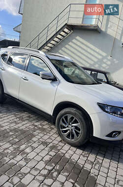 Позашляховик / Кросовер Nissan X-Trail 2017 в 