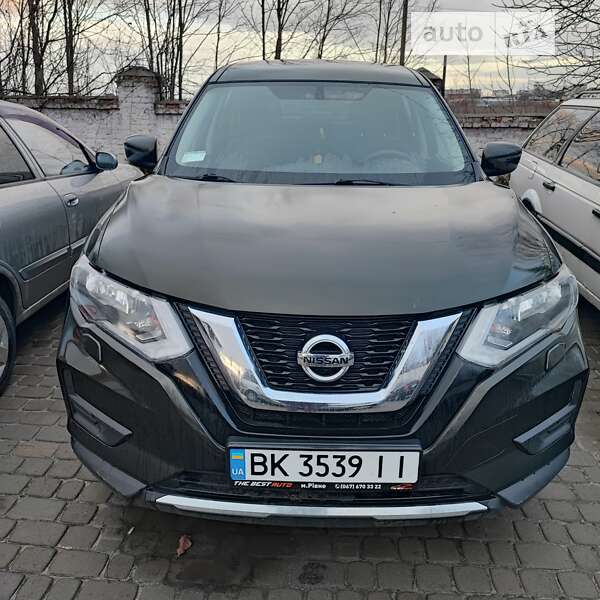 Внедорожник / Кроссовер Nissan X-Trail 2018 в Ровно