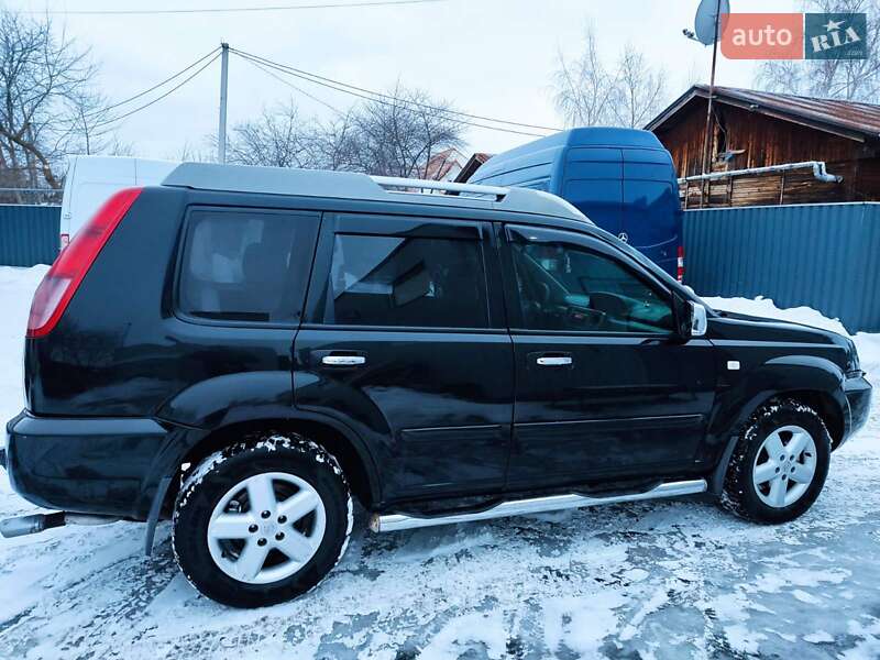 Внедорожник / Кроссовер Nissan X-Trail 2007 в Староконстантинове