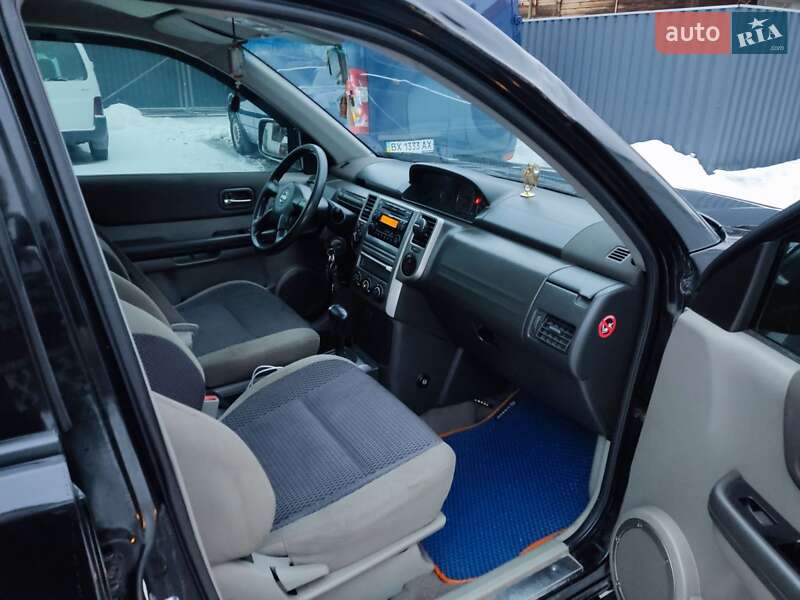 Внедорожник / Кроссовер Nissan X-Trail 2007 в Староконстантинове