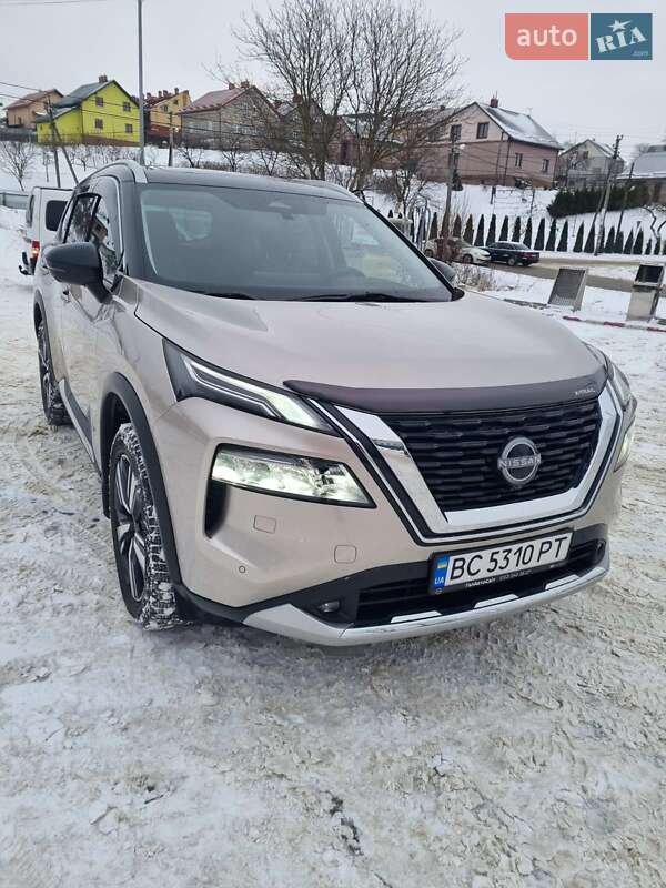 Внедорожник / Кроссовер Nissan X-Trail 2023 в Львове