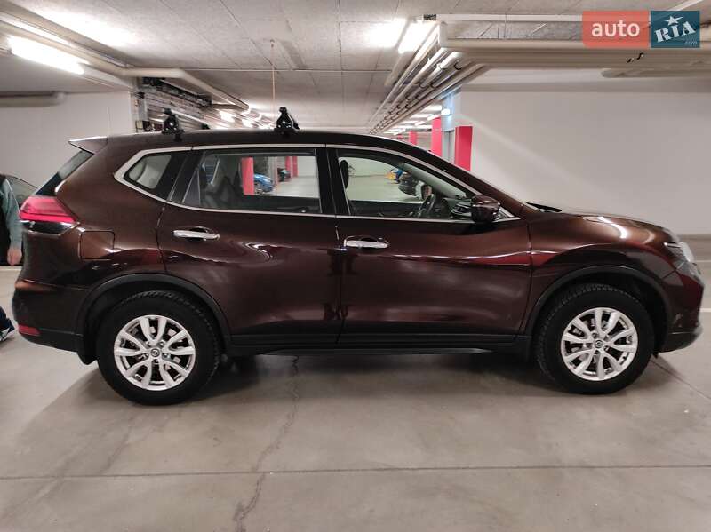 Внедорожник / Кроссовер Nissan X-Trail 2018 в Львове
