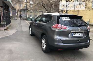Позашляховик / Кросовер Nissan X-Trail 2015 в Миколаєві