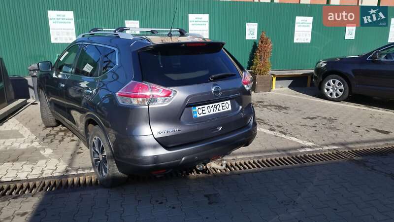 Позашляховик / Кросовер Nissan X-Trail 2016 в Чернівцях
