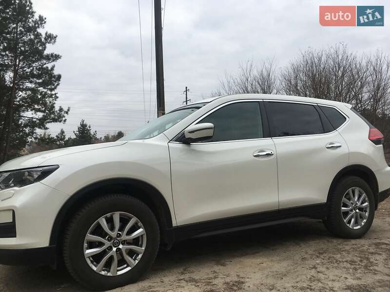 Позашляховик / Кросовер Nissan X-Trail 2020 в Славутичі