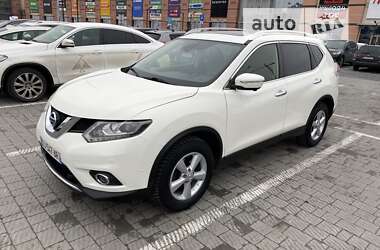 Внедорожник / Кроссовер Nissan X-Trail 2014 в Радивилове