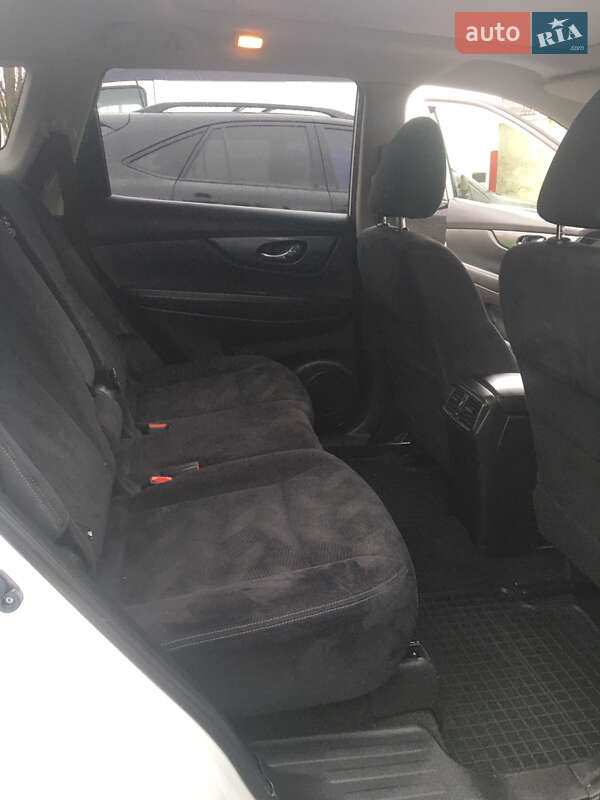 Внедорожник / Кроссовер Nissan X-Trail 2014 в Ровно