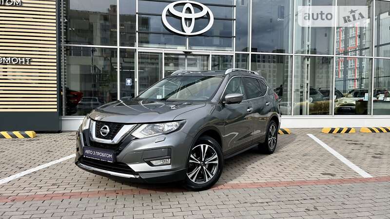 Позашляховик / Кросовер Nissan X-Trail 2021 в Чернігові