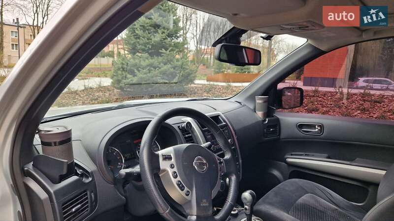 Позашляховик / Кросовер Nissan X-Trail 2012 в Львові