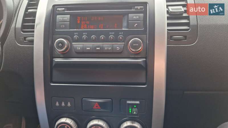 Позашляховик / Кросовер Nissan X-Trail 2012 в Львові