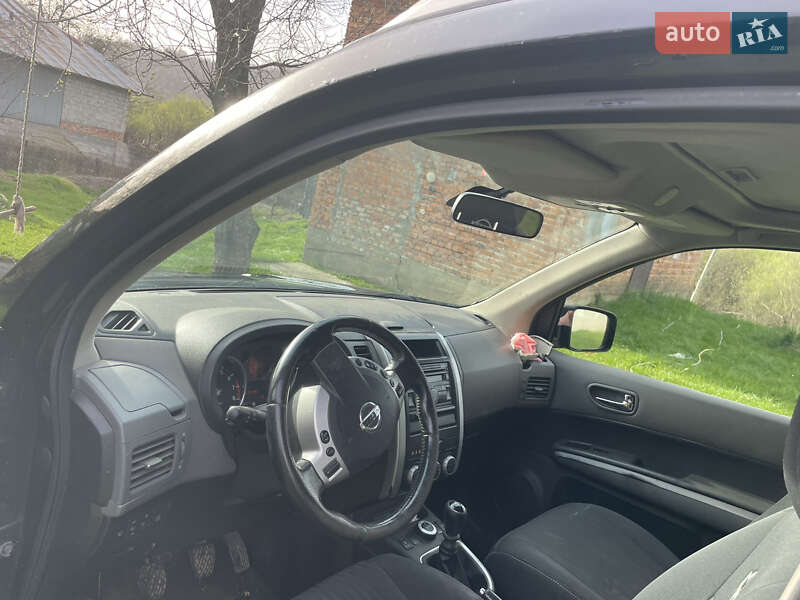 Позашляховик / Кросовер Nissan X-Trail 2008 в Тячеві