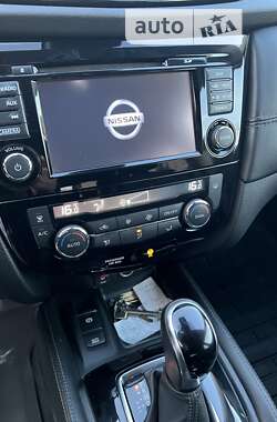 Позашляховик / Кросовер Nissan X-Trail 2019 в Буську