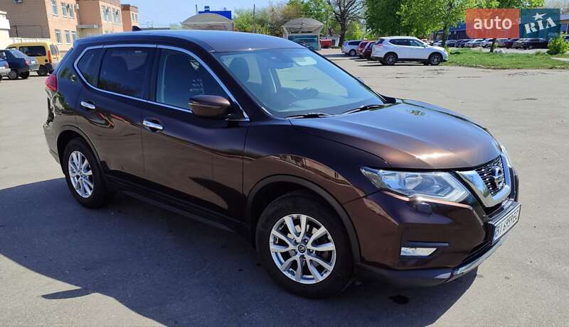 Внедорожник / Кроссовер Nissan X-Trail 2019 в Полтаве