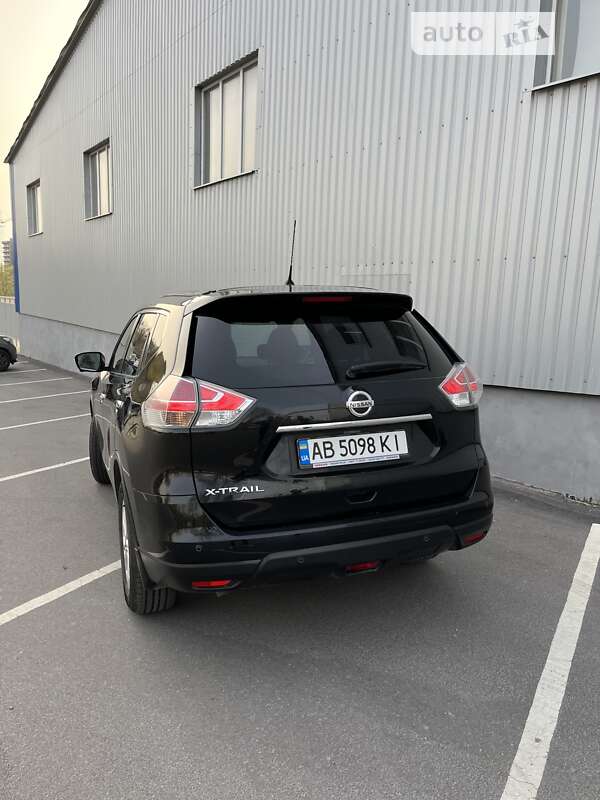 Внедорожник / Кроссовер Nissan X-Trail 2016 в Виннице