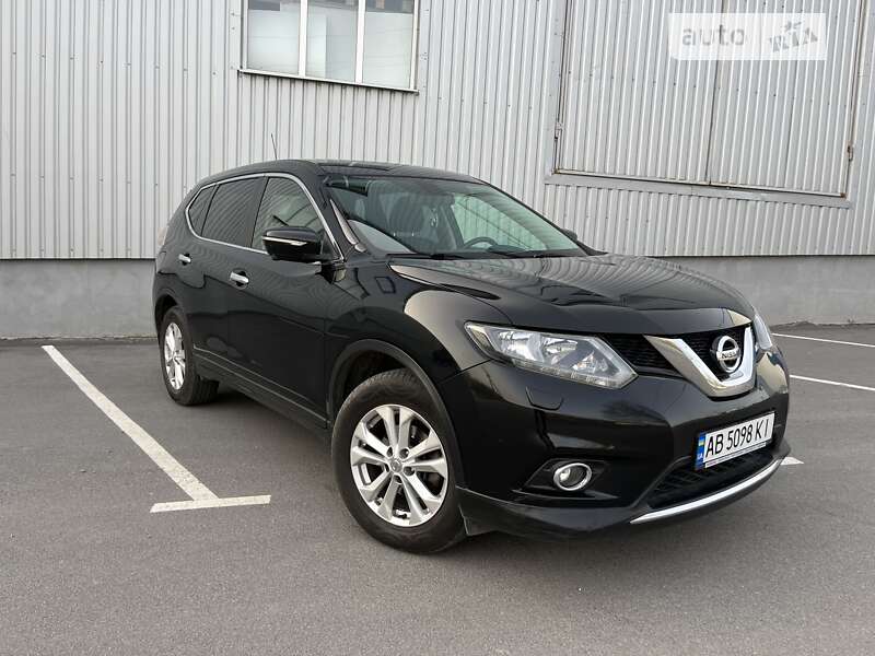 Внедорожник / Кроссовер Nissan X-Trail 2016 в Виннице