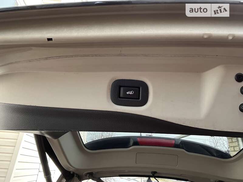 Внедорожник / Кроссовер Nissan X-Trail 2016 в Виннице