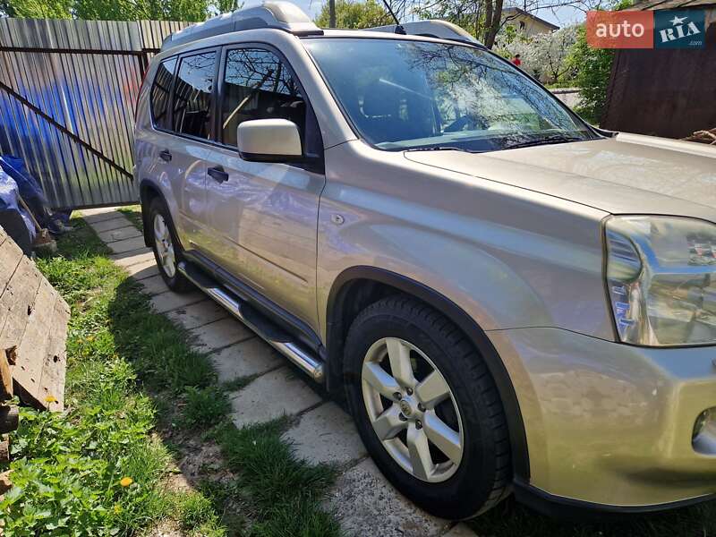 Позашляховик / Кросовер Nissan X-Trail 2008 в Львові