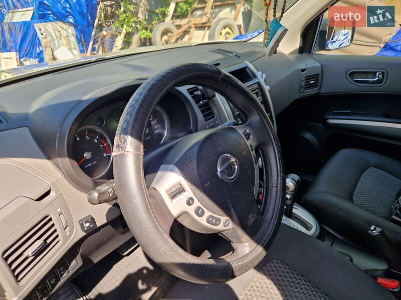 Позашляховик / Кросовер Nissan X-Trail 2008 в Львові
