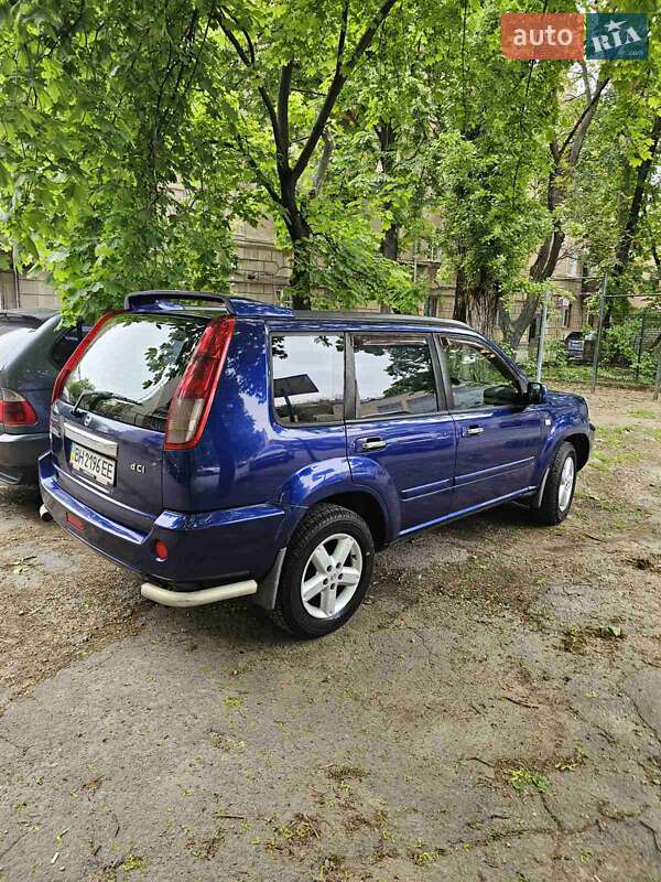Позашляховик / Кросовер Nissan X-Trail 2004 в Одесі