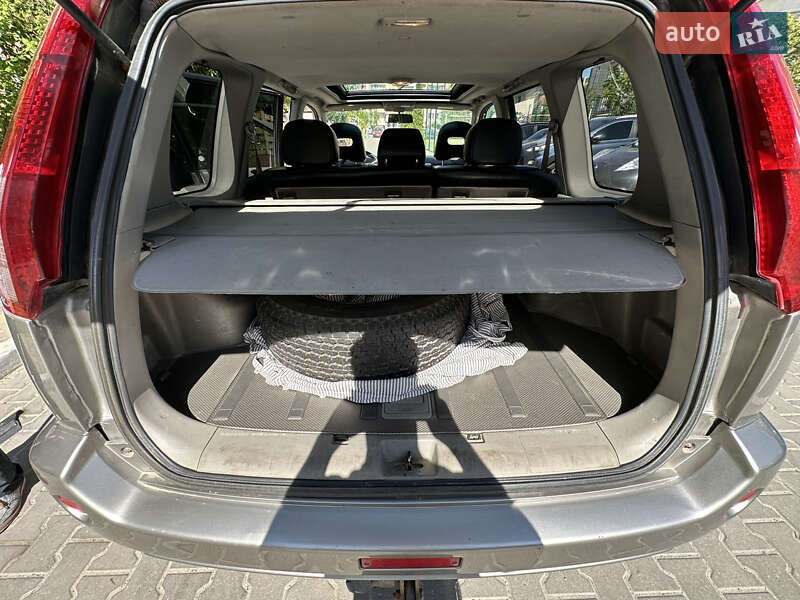 Позашляховик / Кросовер Nissan X-Trail 2005 в Фастові