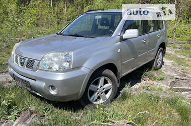 Внедорожник / Кроссовер Nissan X-Trail 2006 в Костополе