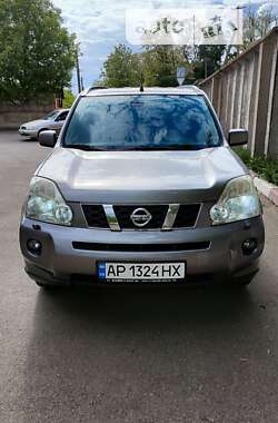 Позашляховик / Кросовер Nissan X-Trail 2010 в Запоріжжі