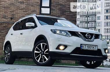 Внедорожник / Кроссовер Nissan X-Trail 2015 в Ивано-Франковске