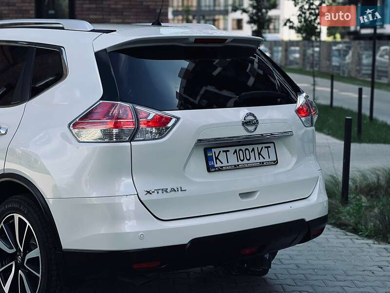 Внедорожник / Кроссовер Nissan X-Trail 2015 в Ивано-Франковске