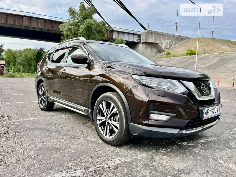 Внедорожник / Кроссовер Nissan X-Trail 2018 в Киеве