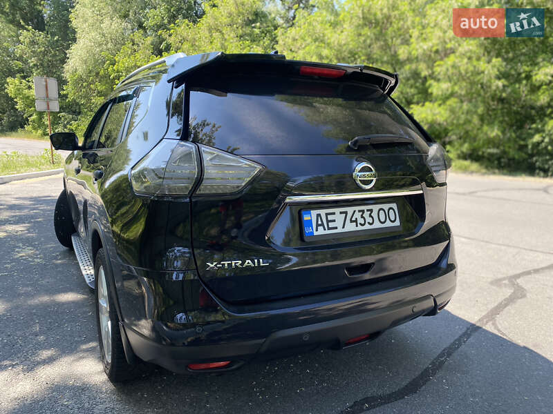Позашляховик / Кросовер Nissan X-Trail 2017 в Горішніх Плавнях фото 6 Позашляховик / Кросовер Nissan X-Trail 2017 в Горішніх Плавнях