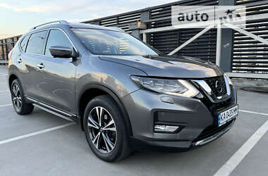 Внедорожник / Кроссовер Nissan X-Trail 2019 в Киеве