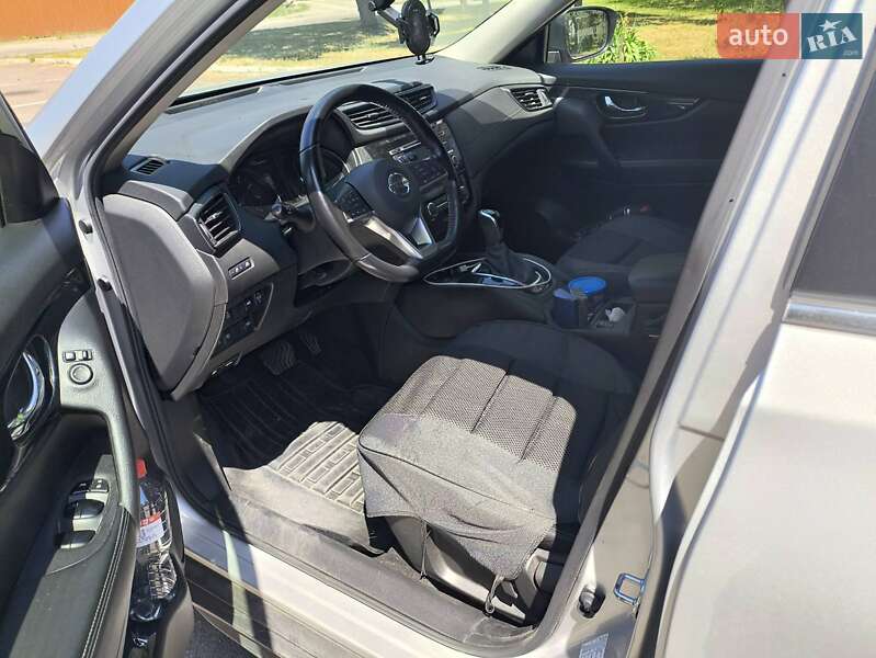 Внедорожник / Кроссовер Nissan X-Trail 2019 в Днепре