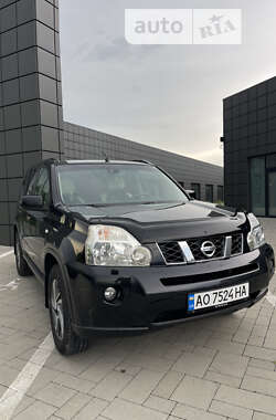 Позашляховик / Кросовер Nissan X-Trail 2009 в Тячеві