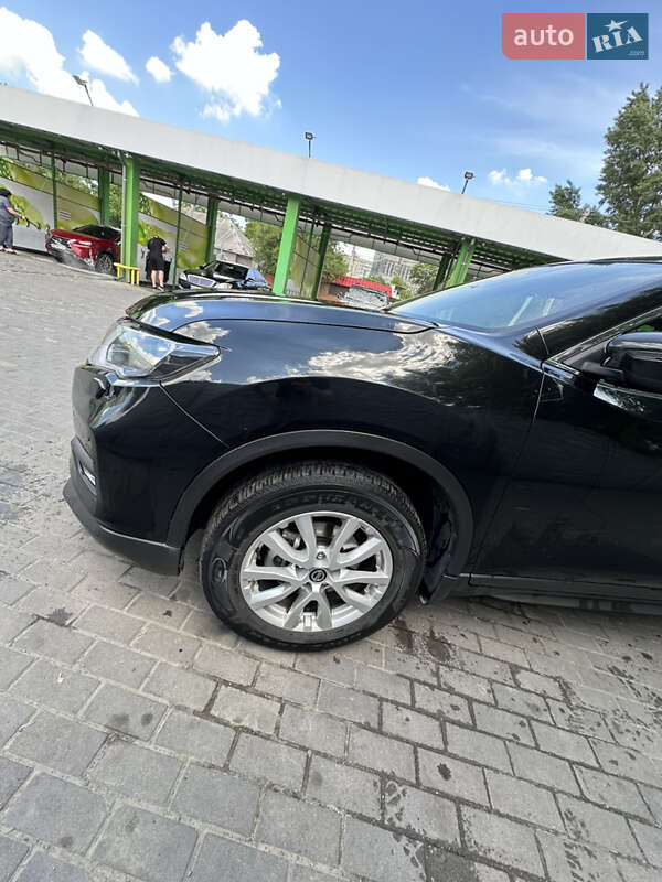 Позашляховик / Кросовер Nissan X-Trail 2019 в Дніпрі