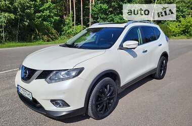 Позашляховик / Кросовер Nissan X-Trail 2016 в Ковелі