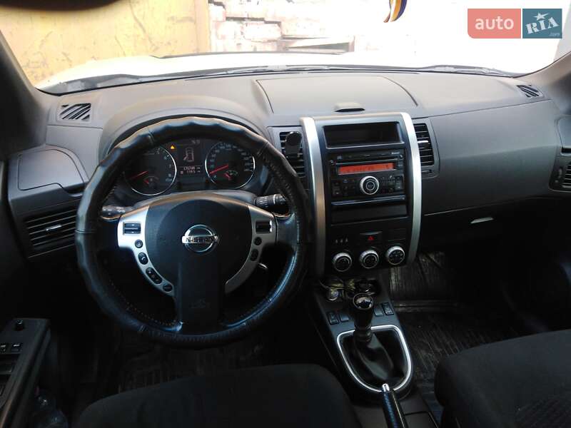 Позашляховик / Кросовер Nissan X-Trail 2011 в Дніпрі