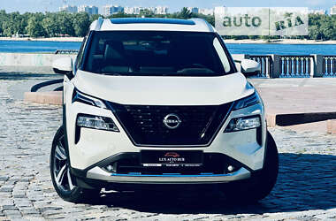 Внедорожник / Кроссовер Nissan X-Trail 2023 в Киеве